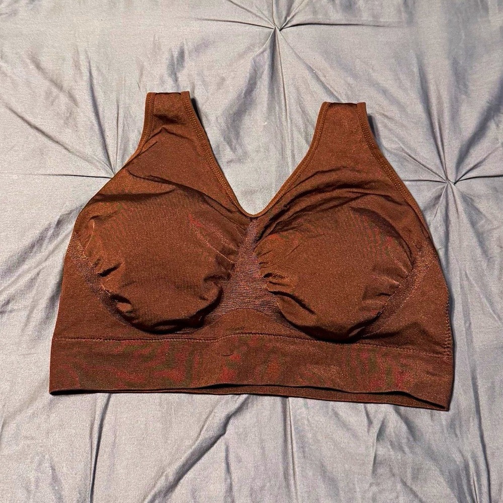 Truekind Wireless Pullover Sports Bra Full Coverage Medium Support Brown L